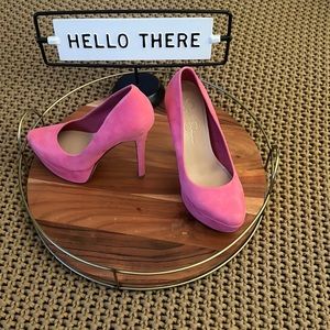 Jessica Simpson heels. Size 7. Fluorescent Coral.